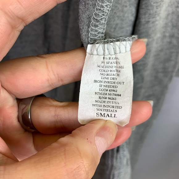 Prospect Blvd Gray Cardigan Small - Picture 3 of 5